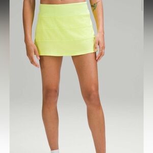 Lululemon Pace Rival Mid-Rise Skirt size 6 W8AB3R